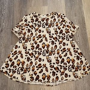 Entro Leopard Print Swing Top